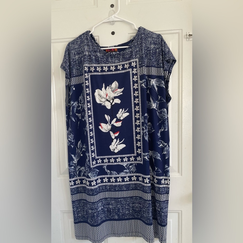 ISLE by Melis Kozan Women’s Dress Size L